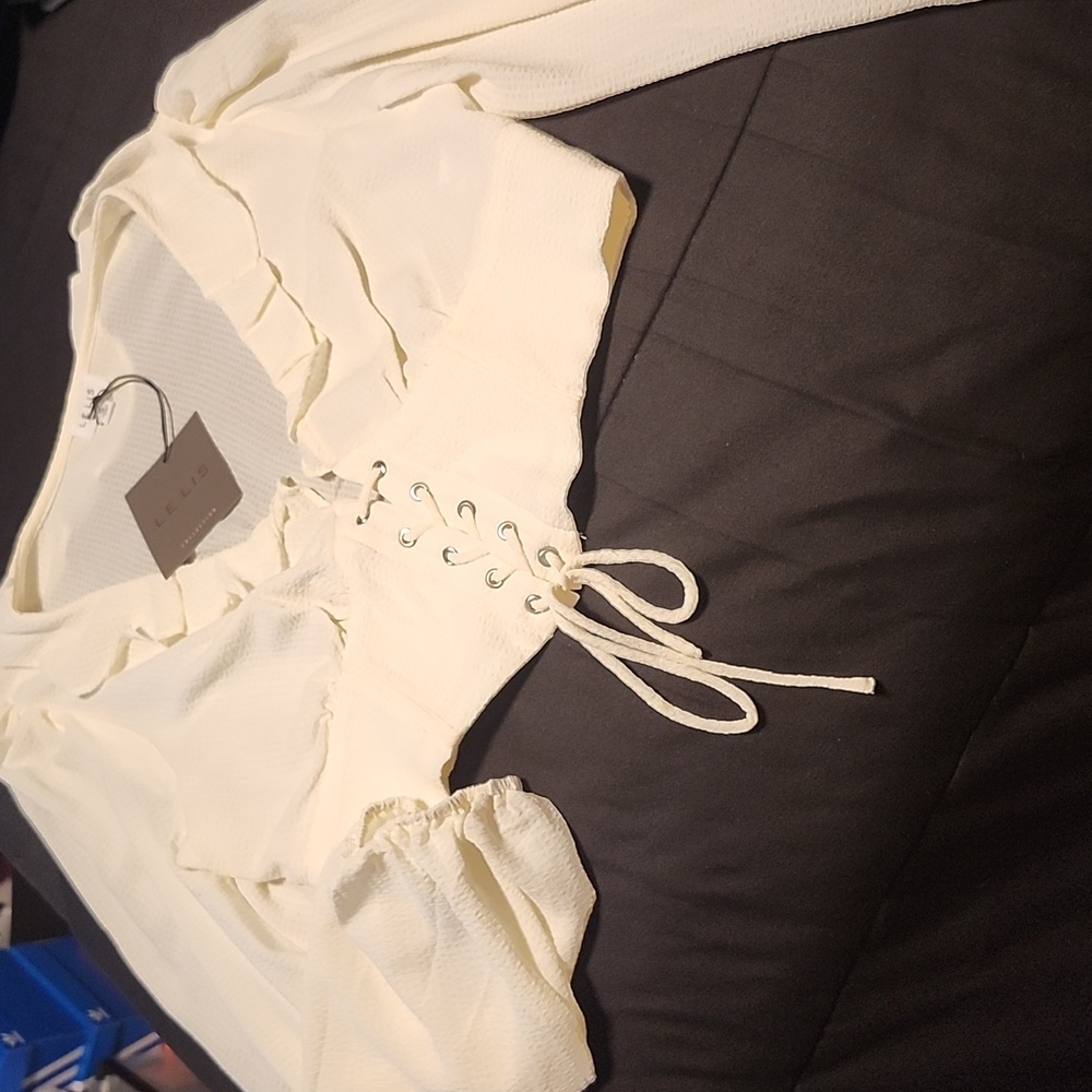Cropped blouse